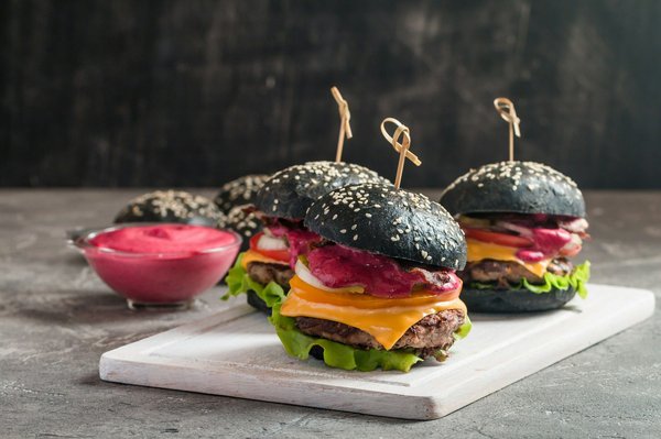 How to Prepare a Gourmet Grilled Vegetable Platter with Herb Infusions?