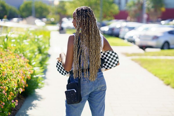 Wearing Wide Belts with Office Wear?